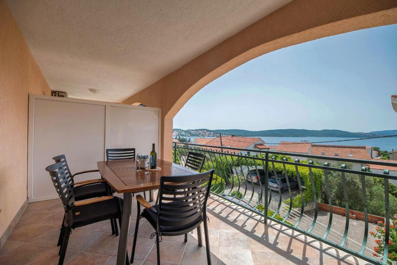 Apartments Ivanka Okrug Gornji Exterior foto